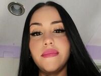 naughty camgirl picture MayaNoiry