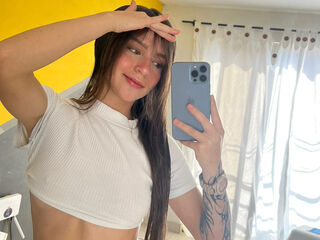 nude gamgirl MeganDangelo