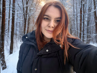 naked webcam girl MeganTodd