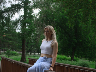 nude cam MelisaMokriski