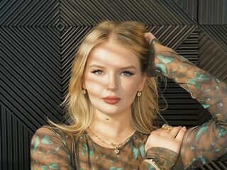 free livecam MiaLloydy