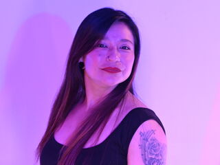 naked webcamgirl photo MiaMonse