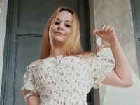 naughty camgirl photo MilanaMusly