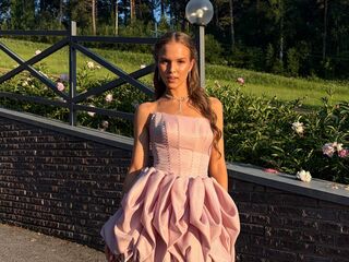 webcamstripper MirianaFarris