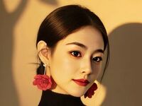 camgirl masturbating with dildo MollyMary