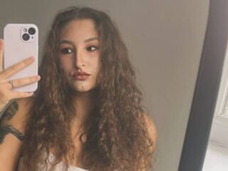 hot webcam video NicholMikrot