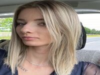 webcamgirl chat NoraStar