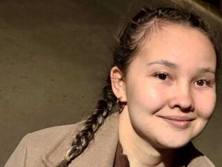 closeup webcam PaidocMary