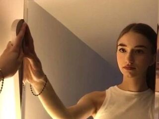 camwhore fingering pussy PansyGandara
