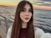 girl chatroom SadeLazcano