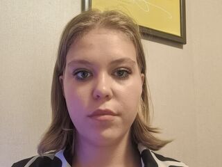 sexy live webcam girl SaturninaLeavitt