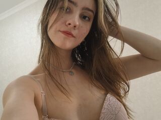 camgirl masturbating with vibrator SeleneEverhart