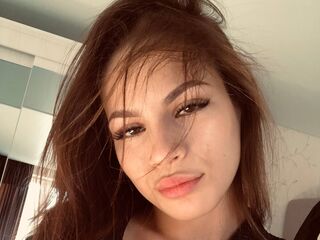 naughty cam girl fingering shaved pussy ShalonLenczyk