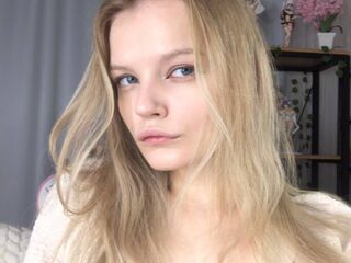 free video chat room ShelyMilan