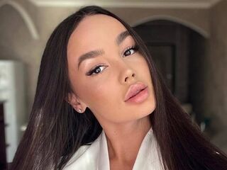 hot chatroom SimaAzeem