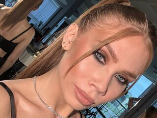 hot girl webcam TawnyaCarwell