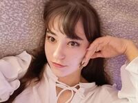 camgirl masturbating with sex toy TessaKowalska