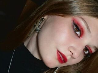 girl sex cam TracieLauseng