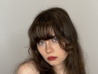 beautiful webcamgirl WynonaGalindo