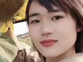 girl cam naked XiaoqiongLen